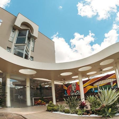 Hotel Cavera Alegrete Exterior photo